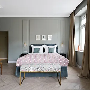 Numa Mozart Apartahotel